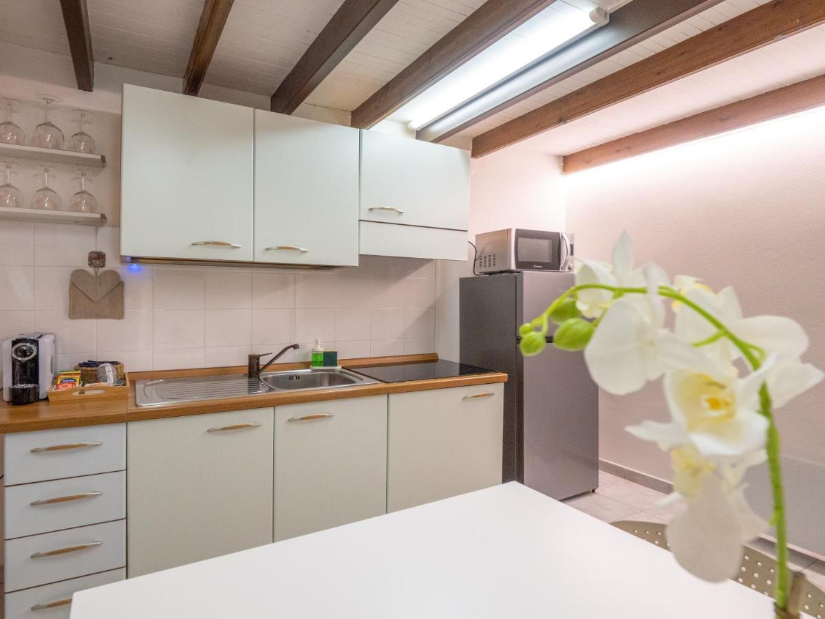 Ferienwohnung Casa Iryna Pietra Ligure Exterior foto