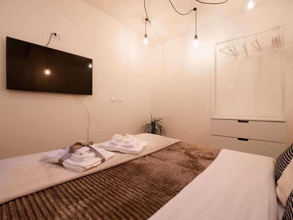 Ferienwohnung Casa Iryna Pietra Ligure Exterior foto