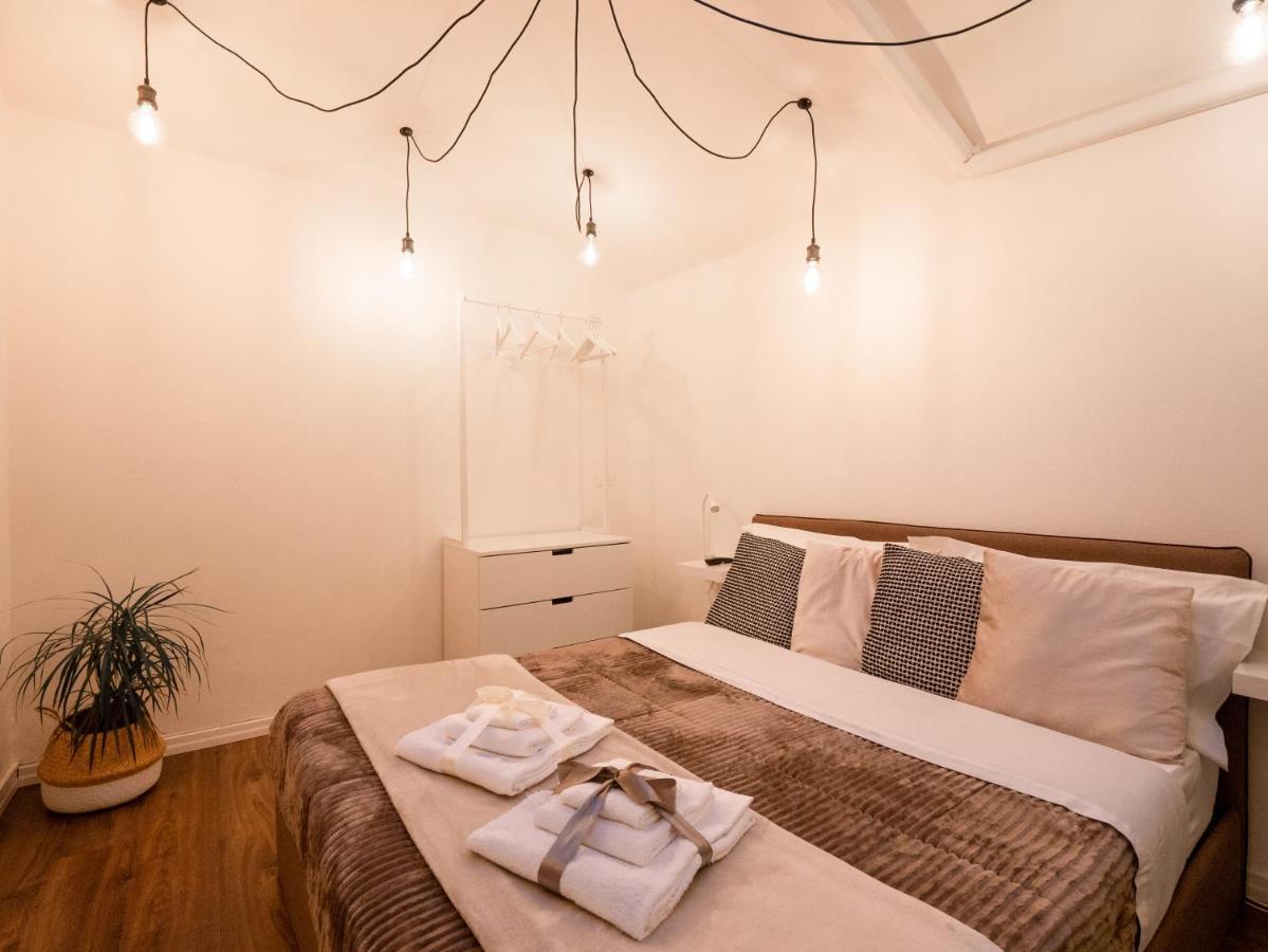 Ferienwohnung Casa Iryna Pietra Ligure Exterior foto